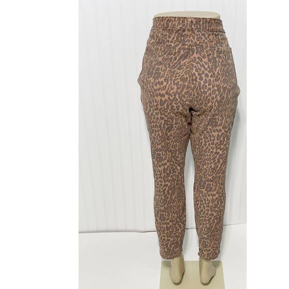Style & Co Wild Puma Skinny Jeans Curvy Mid Rise Tummy Control Animal Print 12 - Picture 11 of 12